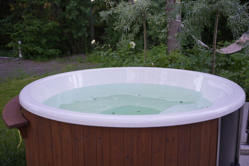 Hur länge kan man ha samma vatten i en badtunna?